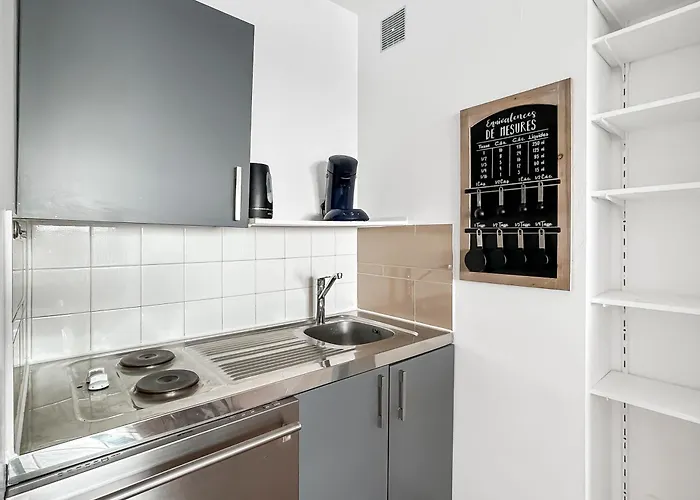 아파트 T2 Lumineux Avec Parking Prive Et Vue Degagee 생 힐레르 드 리에