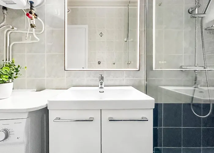 T2 Lumineux Avec Parking Prive Et Vue Degagee * 생 힐레르 드 리에