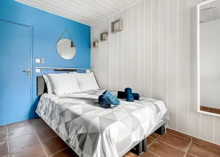 Apartman T2 Lumineux Avec Parking Prive Et Vue Degagee